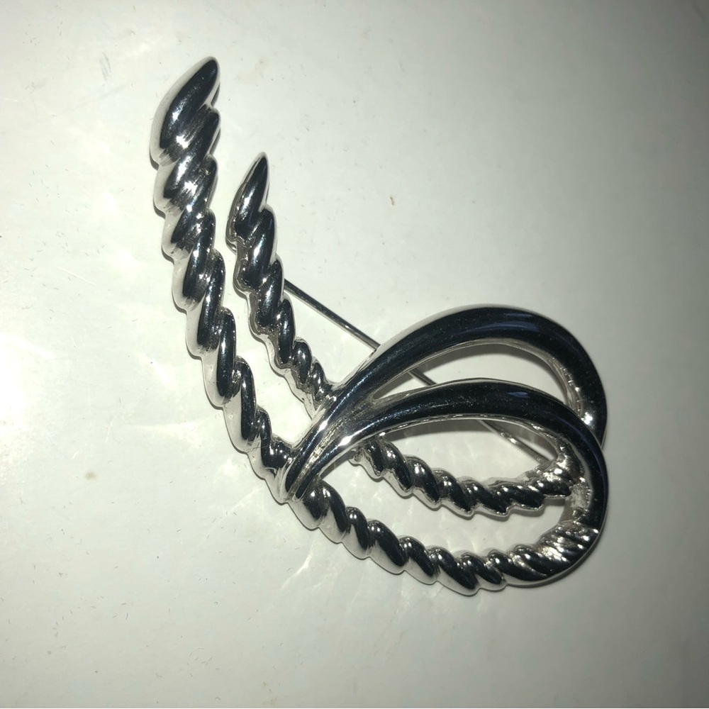 Vintage Trifari elegant J ribbon twist brooch,modernist statement brooch-used